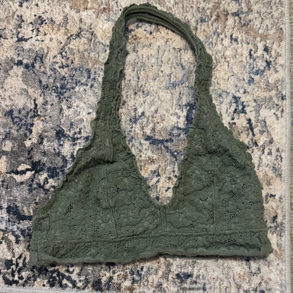 Aerie Olive Lace Bandeau - Picture 1 of 4